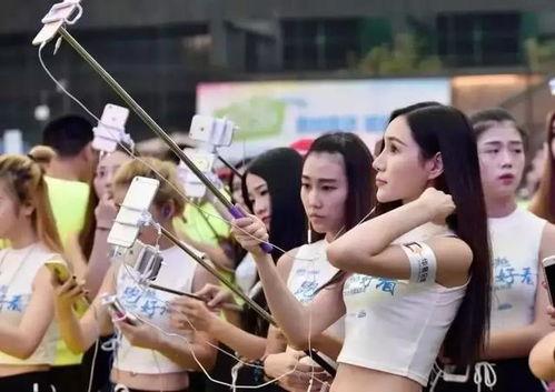 网红走不寻常路,演绎不凡人生轨迹