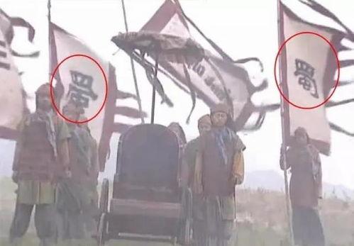 路人吃瓜惨遭波及,路人遭遇波及引热议