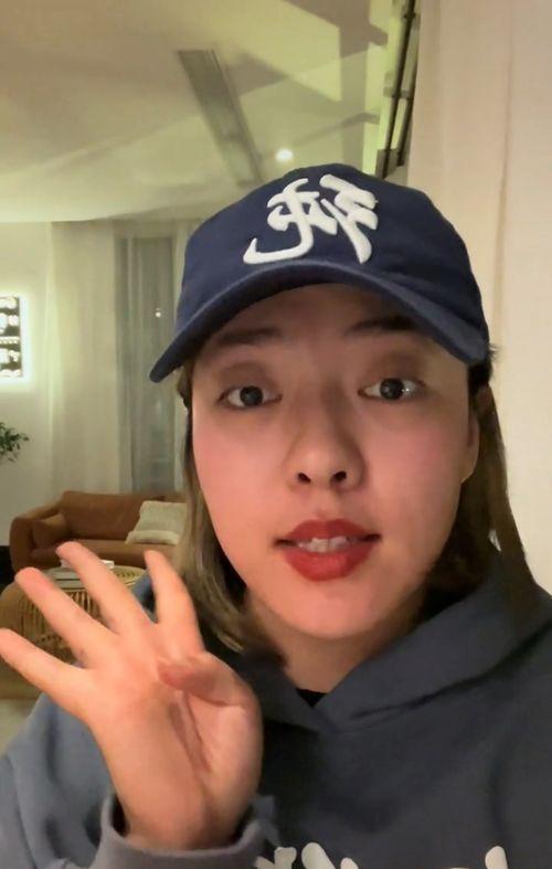 网红罗百万高中,从高中网红到现象级人物的蜕变之路