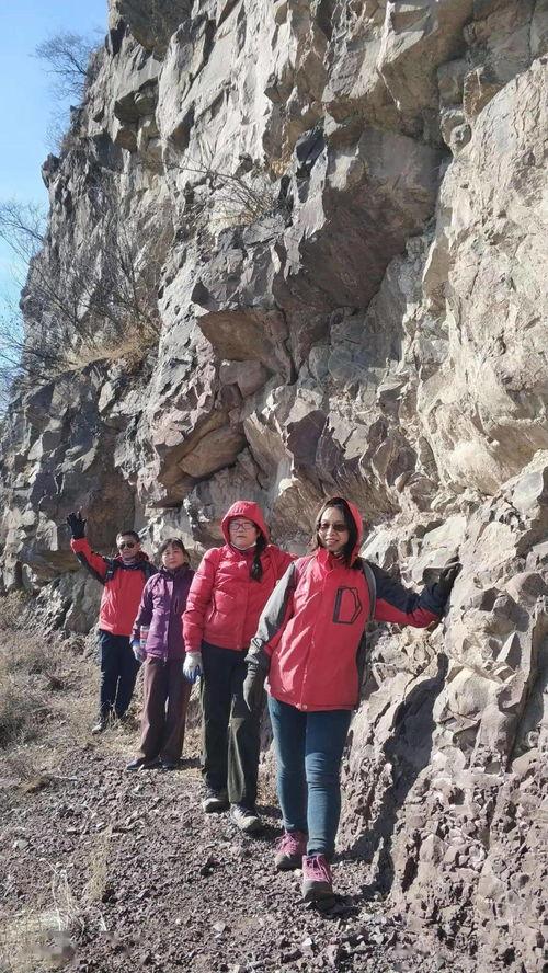 石人沟头条新闻事件,惊现神秘石人，考古新发现引发热议