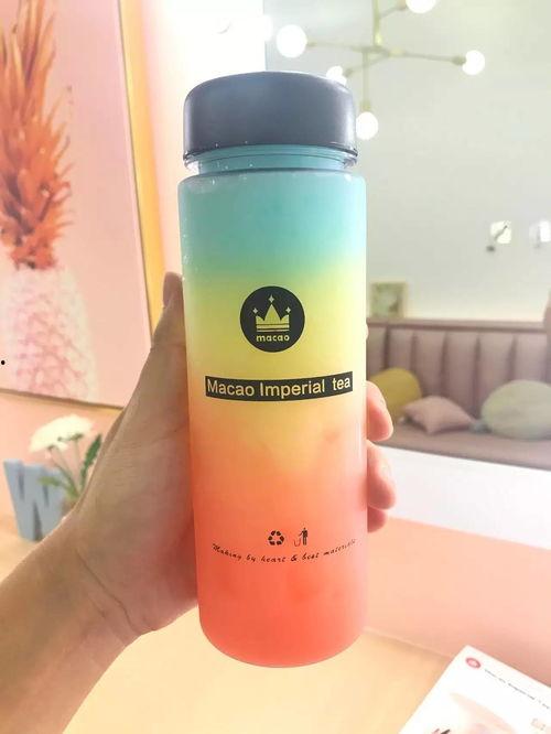 网红小熊水杯秒杀价多少,惊爆价等你来抢！”